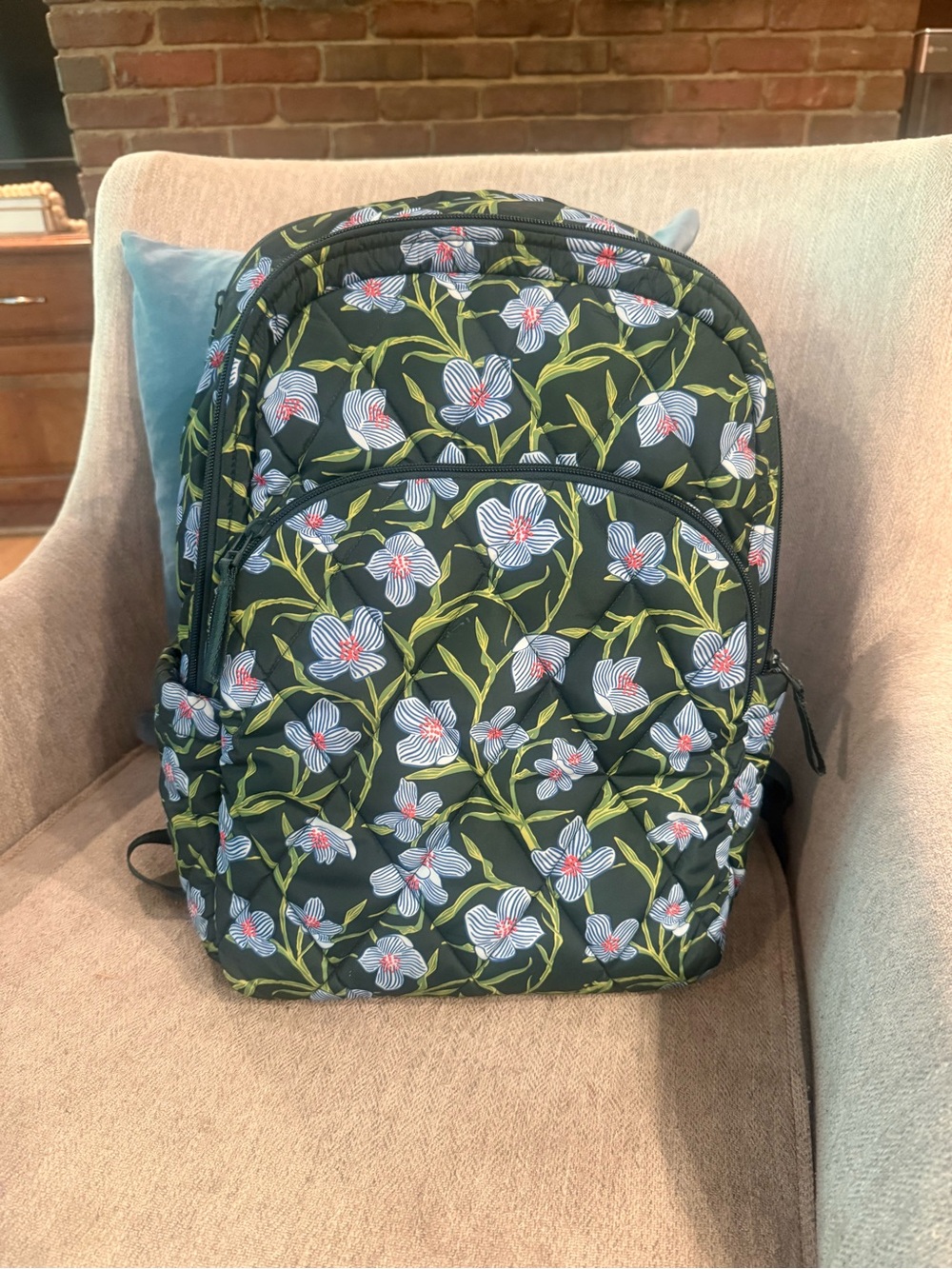 VERA BRADLEY Essential Large Backpack in Charlotte Stems